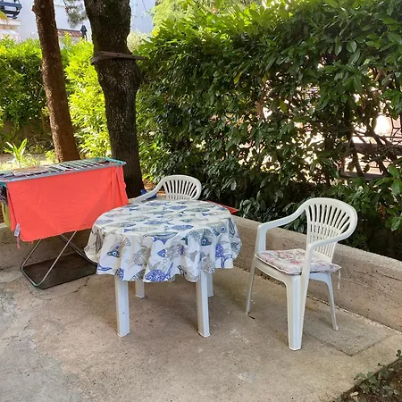 Marijana Hudan Apartman Malinska