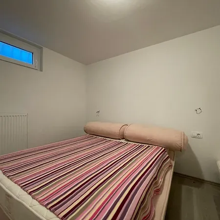 Apartment Marijana Hudan *
